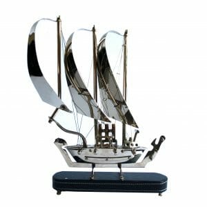 Vintage-Design Silber Segelboot für Dekoration (38,5 cm)