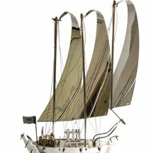 Vintage-Design Silber Segelboot für Dekoration (78 cm)